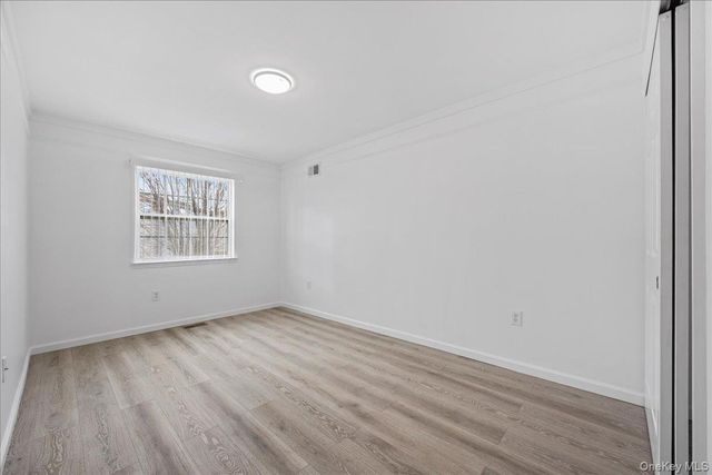 169 Surf Drive 109, Bronx, NY 10473