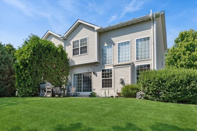19 Lily Court 19, Bolingbrook, IL 60440
