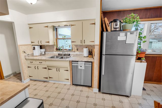 4110 ZOAR Avenue, Erie, PA 16509