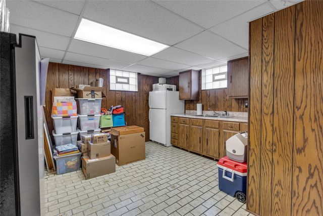 4110 ZOAR Avenue, Erie, PA 16509