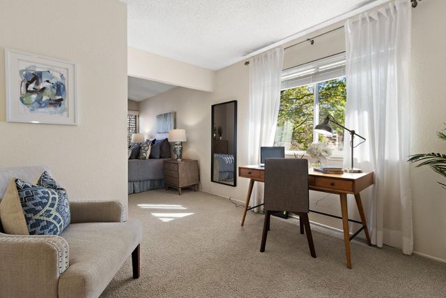 58 Rambleoak Cir, Sacramento, CA 95831