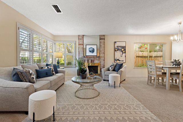 58 Rambleoak Cir, Sacramento, CA 95831