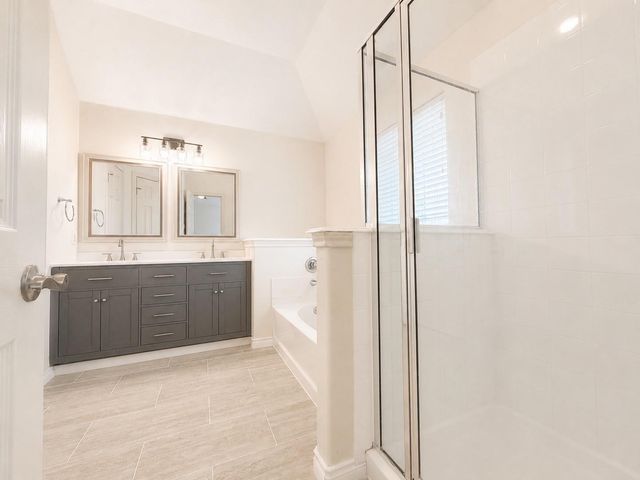 214 Plaza Del Sol Park, Houston, TX 77020