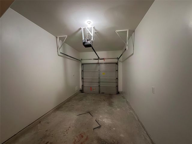 214 Plaza Del Sol Park, Houston, TX 77020