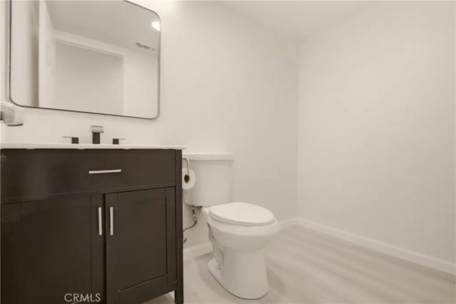 45320 Robinson Dr, Lancaster, CA 93535