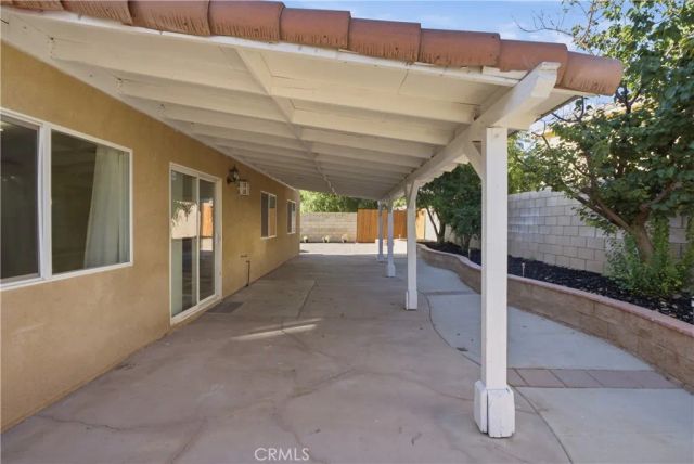 45320 Robinson Dr, Lancaster, CA 93535
