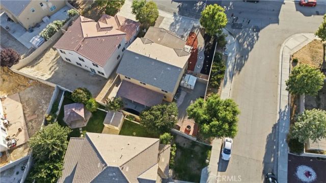 45320 Robinson Dr, Lancaster, CA 93535