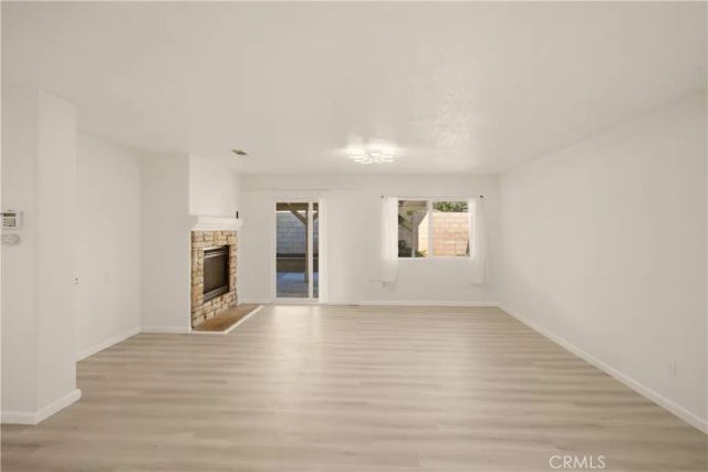 45320 Robinson Dr, Lancaster, CA 93535