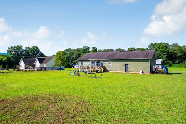 318 Carriage Drive, Whitwell, TN 37397