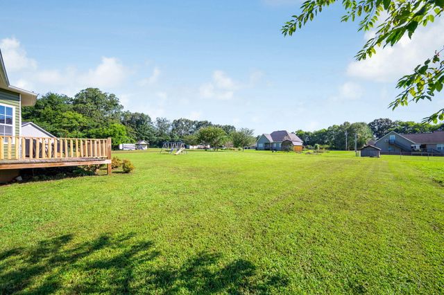 318 Carriage Drive, Whitwell, TN 37397