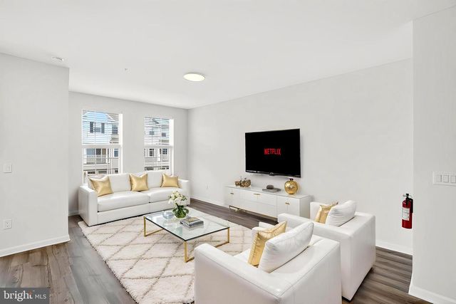 728 STATION ROAD, Dunellen, NJ 08812