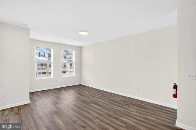 728 STATION ROAD, Dunellen, NJ 08812