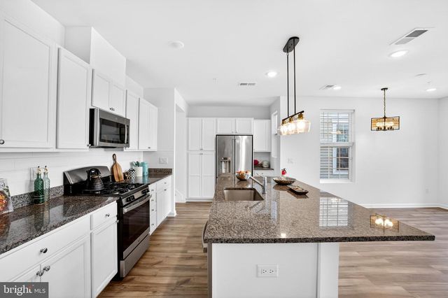 728 STATION ROAD, Dunellen, NJ 08812
