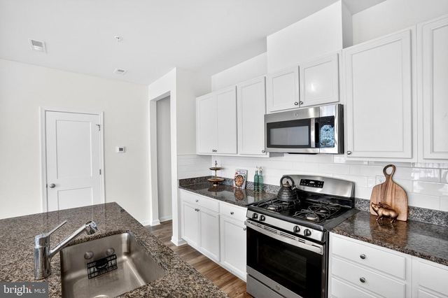 728 STATION ROAD, Dunellen, NJ 08812