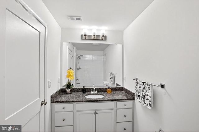 728 STATION ROAD, Dunellen, NJ 08812