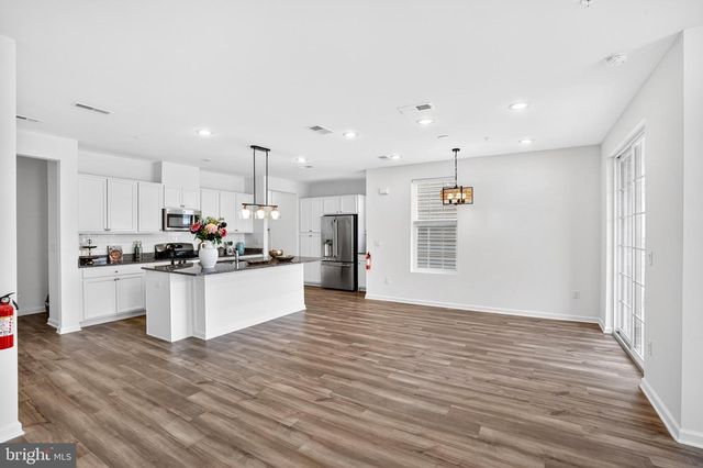728 STATION ROAD, Dunellen, NJ 08812