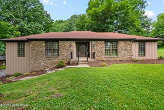 6805 Falls Creek Rd, Louisville, KY 40241