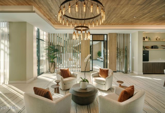 2375 W FRYE Road 1, Chandler, AZ 85224