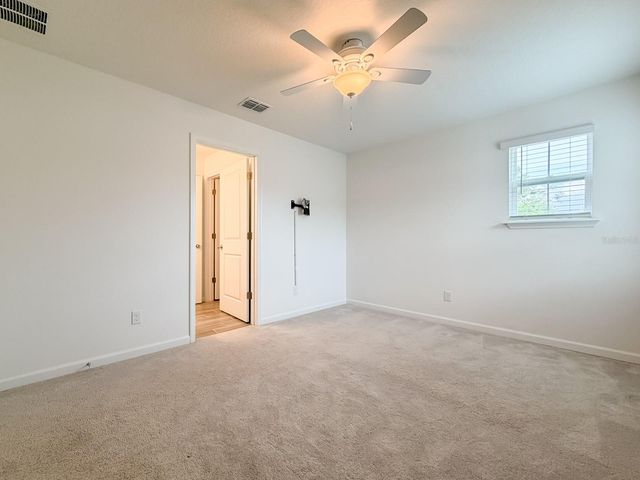 2258 NW 89TH WAY, Gainesville, FL 32606