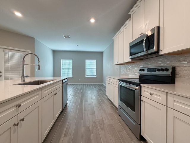 2258 NW 89TH WAY, Gainesville, FL 32606
