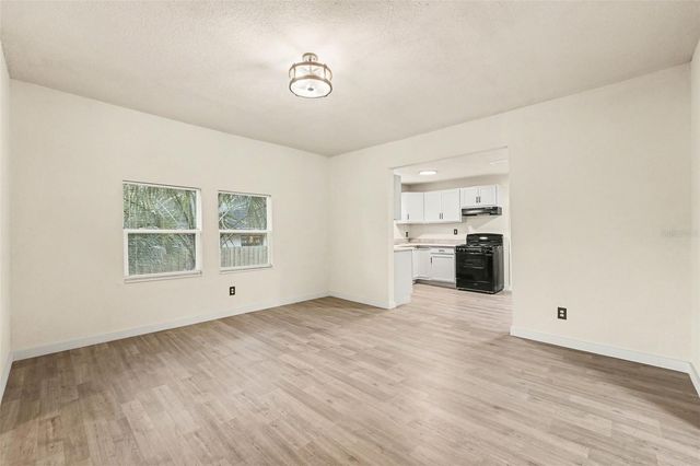 129 W PARK AVENUE, Lake Wales, FL 33853