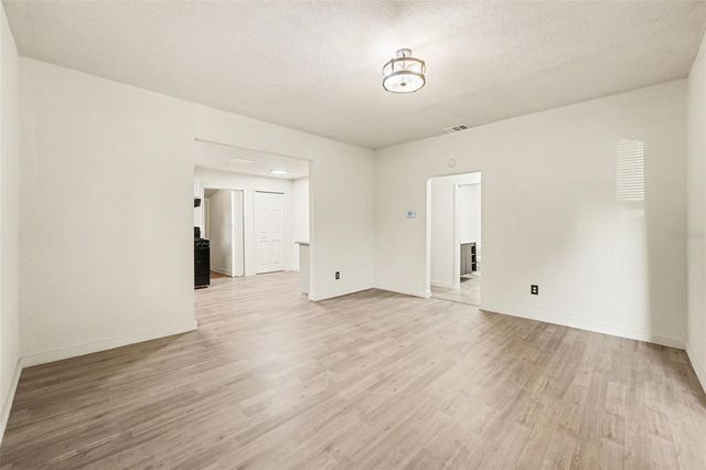 129 W PARK AVENUE, Lake Wales, FL 33853