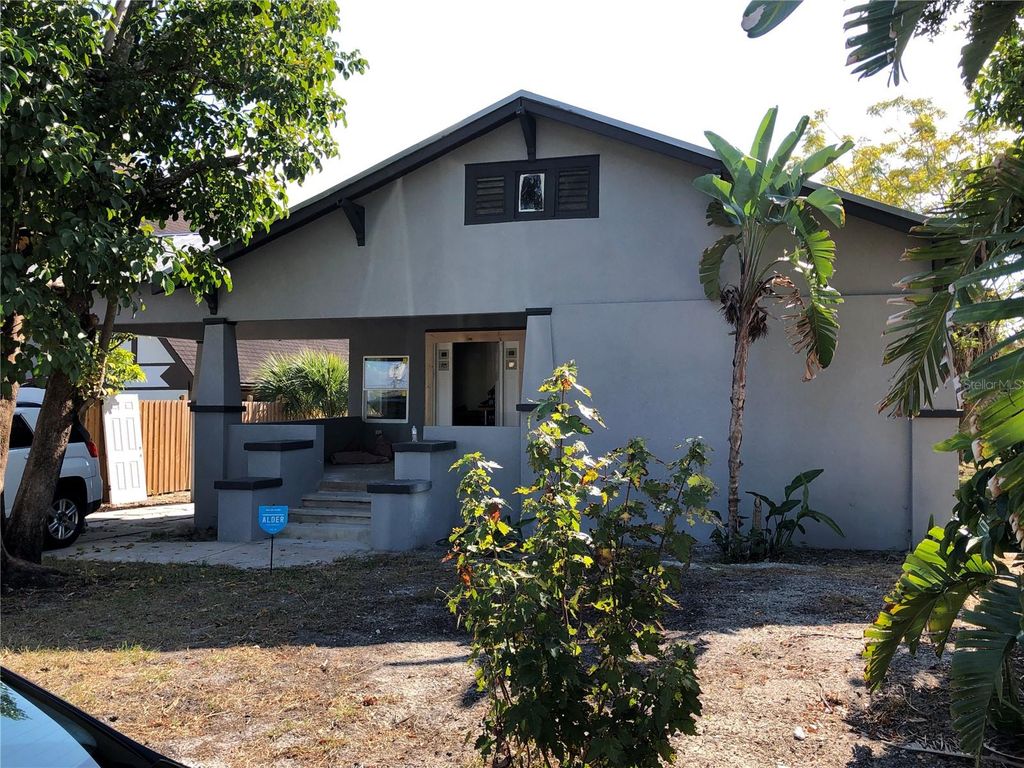 129 W PARK AVENUE, Lake Wales, FL 33853