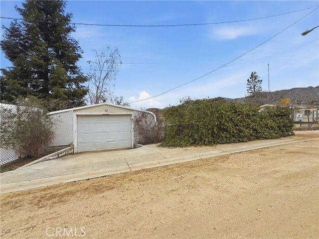 340 Rocky, Bodfish, CA 93205