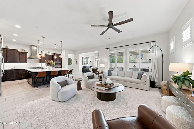 29565 N SORRENTO Drive, Peoria, AZ 85383