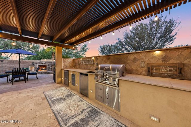 29565 N SORRENTO Drive, Peoria, AZ 85383