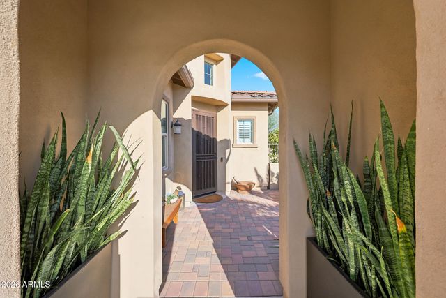 29565 N SORRENTO Drive, Peoria, AZ 85383