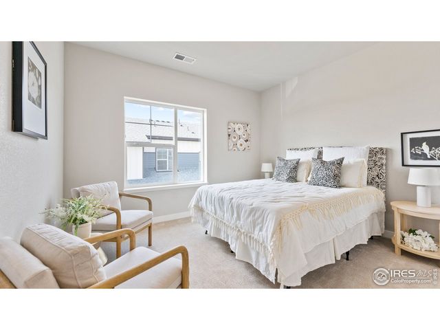 420 High Point Dr A-104, Longmont, CO 80504