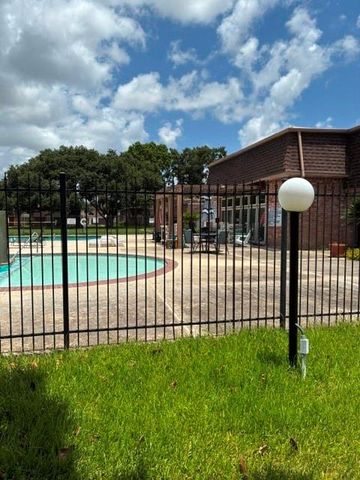 2917 Nottingham Lane, Missouri City, TX 77459