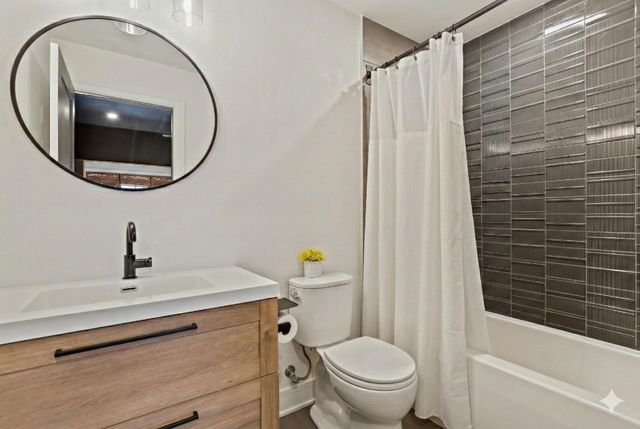 13200 Waterleaf Drive, St. John, IN 46373