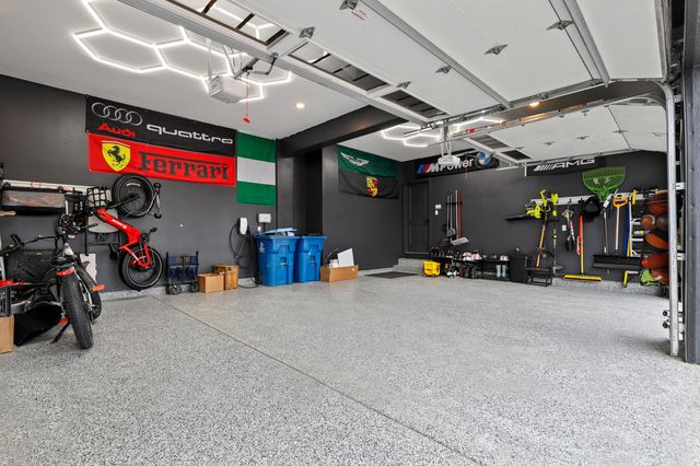 13200 Waterleaf Drive, St. John, IN 46373