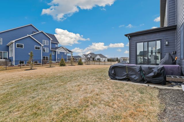 13200 Waterleaf Drive, St. John, IN 46373