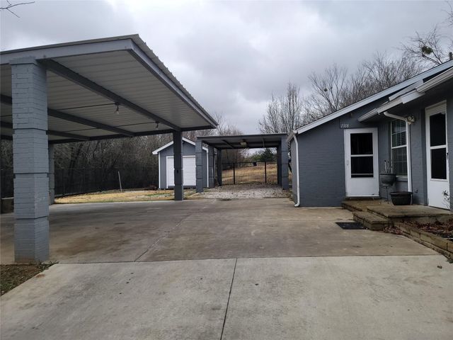 1316 Blodgett Avenue, Fort Worth, TX 76115