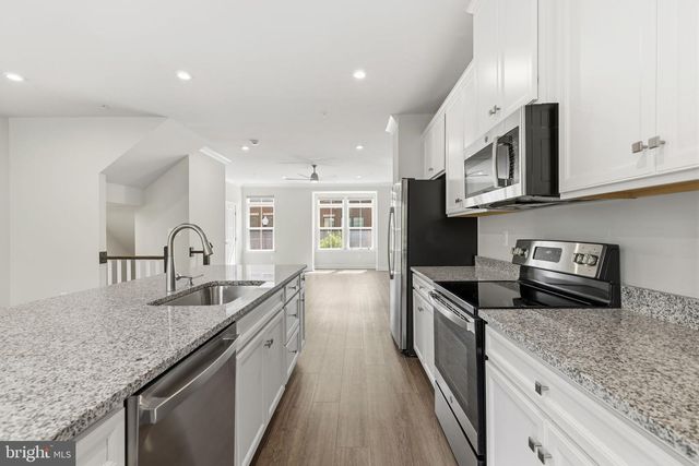 1566 LOWMAN ST, Baltimore, MD 21230