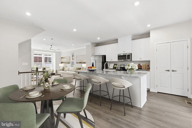 1566 LOWMAN ST, Baltimore, MD 21230