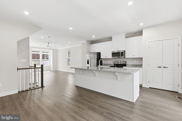1566 LOWMAN ST, Baltimore, MD 21230