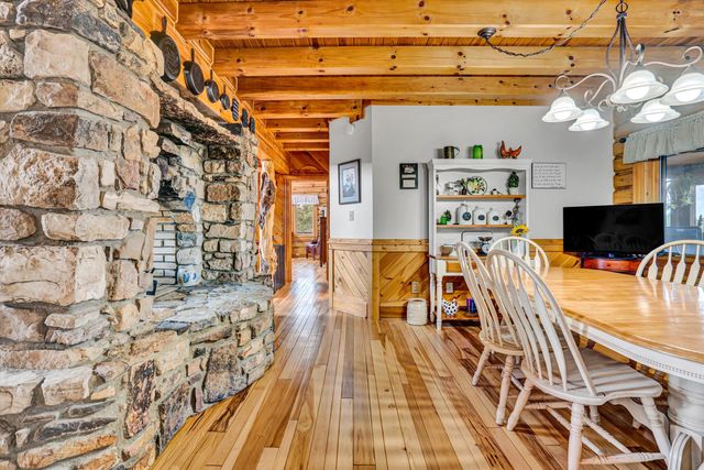 500 Jacksons Flat, Covington, VA 24426