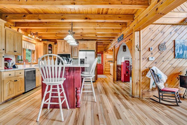 500 Jacksons Flat, Covington, VA 24426