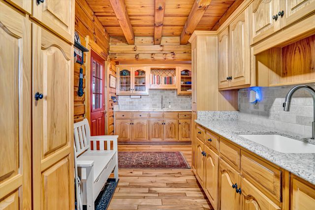 500 Jacksons Flat, Covington, VA 24426