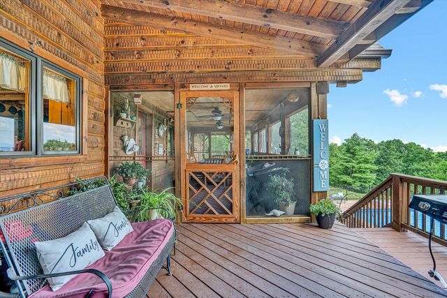 500 Jacksons Flat, Covington, VA 24426