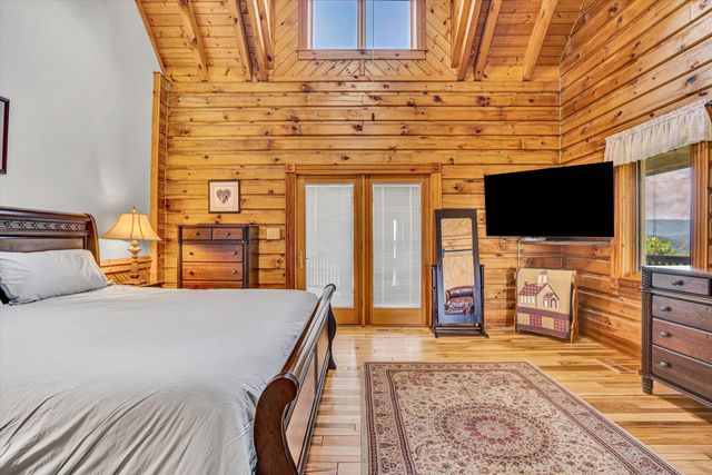 500 Jacksons Flat, Covington, VA 24426