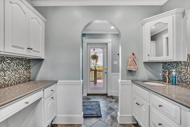 500 Jacksons Flat, Covington, VA 24426