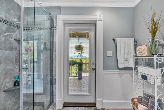 500 Jacksons Flat, Covington, VA 24426