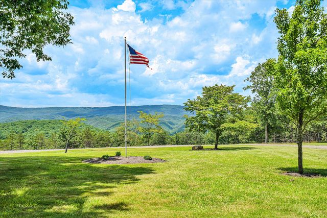 500 Jacksons Flat, Covington, VA 24426