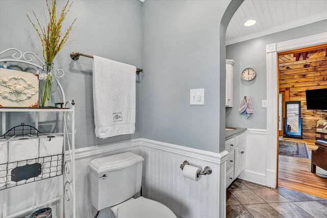 500 Jacksons Flat, Covington, VA 24426