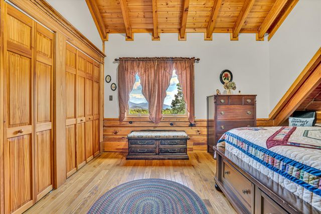 500 Jacksons Flat, Covington, VA 24426